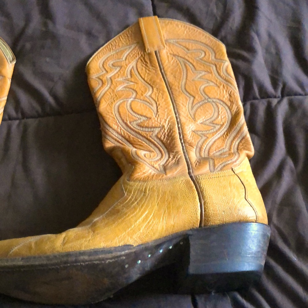 Handmade ostrich skin boots